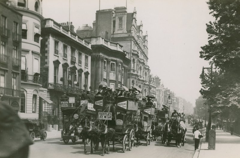 Piccadilly, Londen door English Photographer