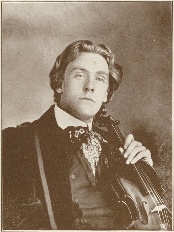 Portret van Ernest Newlandsmith door English Photographer