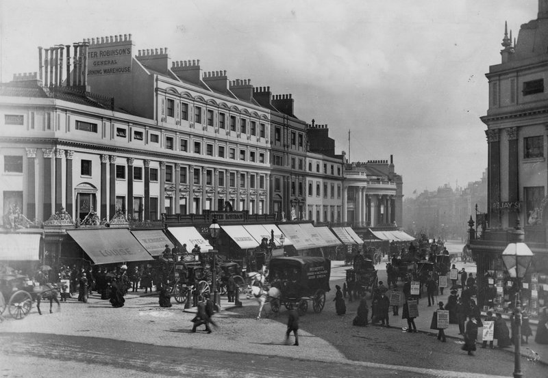 Regent Circus, Londen door English Photographer