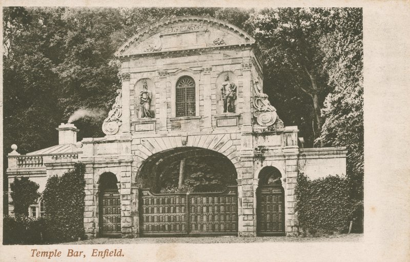 Temple Bar, Enfield door English Photographer