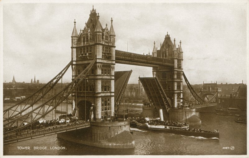 Tower Bridge, Londen door English Photographer