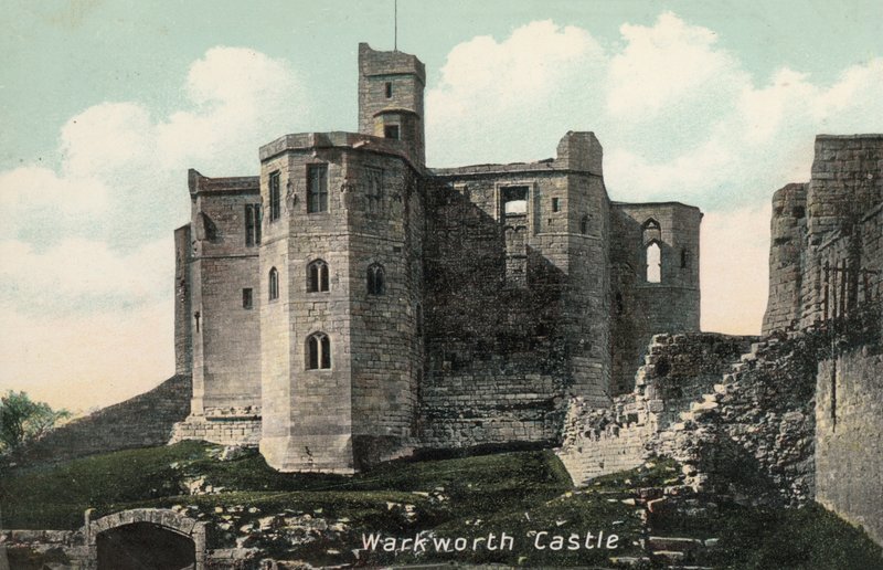 Warkworth Castle, Northumberland (foto) door English Photographer