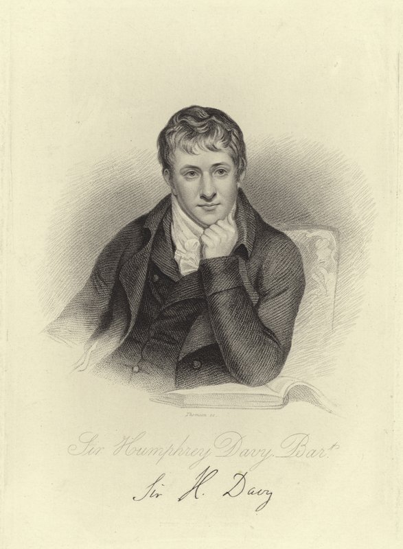 Humphrey Davy door English School