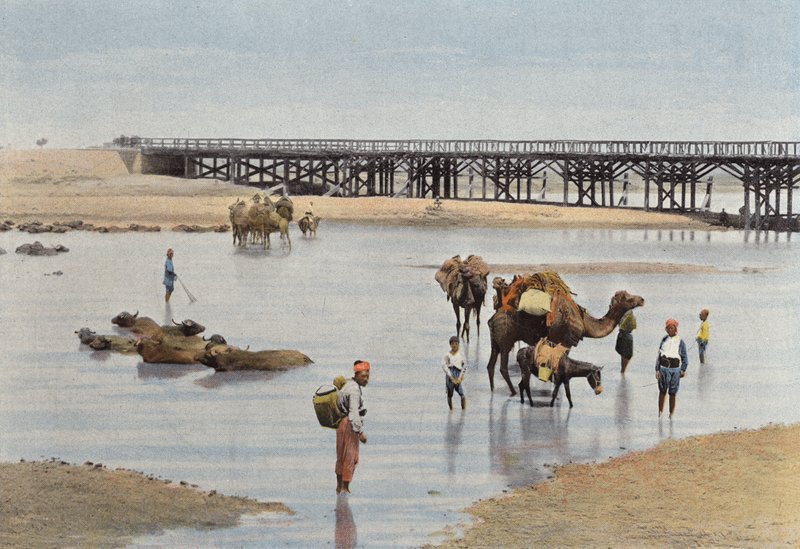 Brug over de Yedu-Tohai, nabij Magnesia door European Photographer