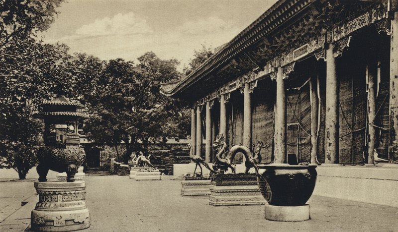 China, Boeddhatempel door European Photographer