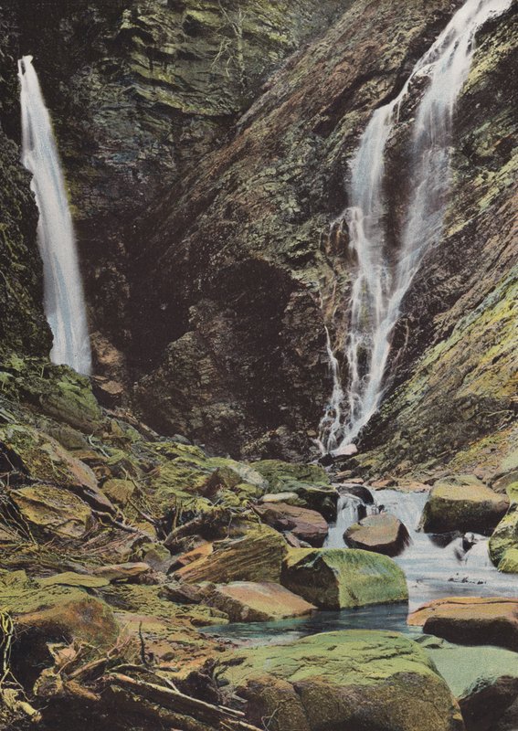 Luchon, Cascade DEnfer door European Photographer