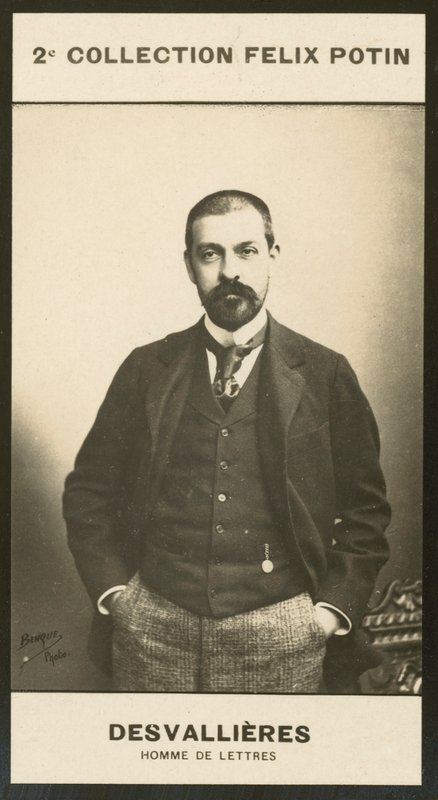 Maurice Desvallieres, Schrijver door European Photographer