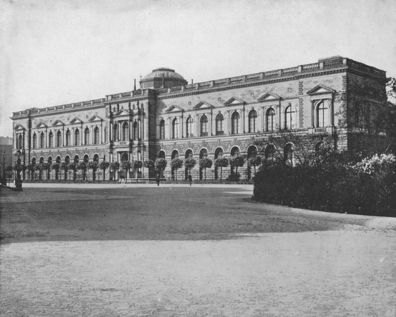 Museum in Dresden door European Photographer