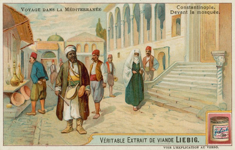 Buiten de Moskee in Istanbul door European School