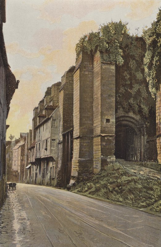 Beaumont-le-Roger, Ingang van de oude abdij door French Photographer
