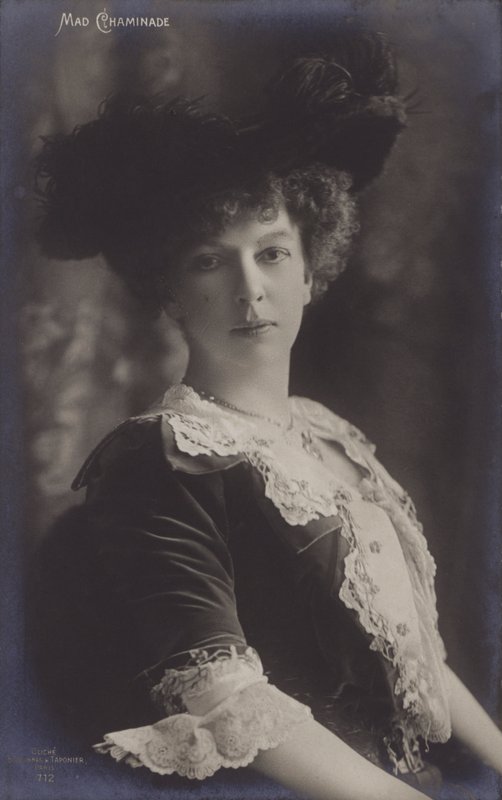 Cecile Chaminade, Franse pianiste en componiste door French Photographer