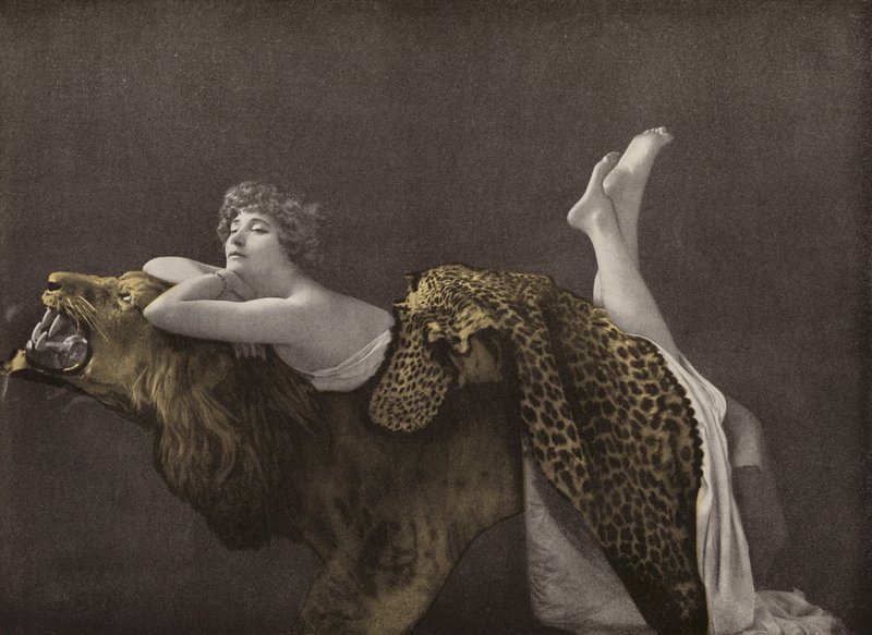 Collette Villy, Franse actrice door French Photographer