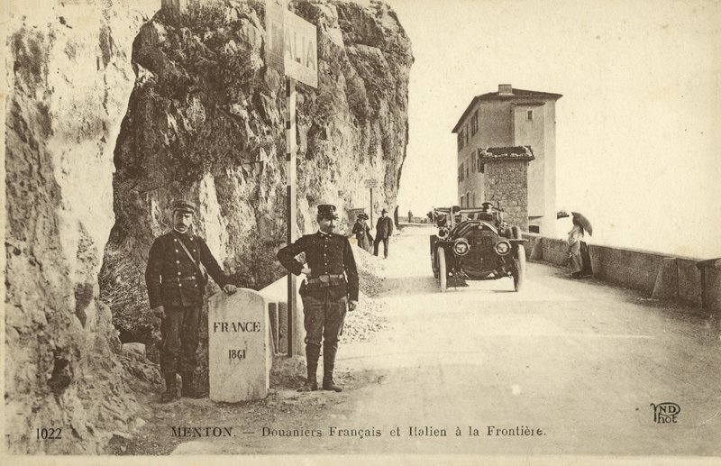 Frans-Italiaanse grens, Menton door French Photographer