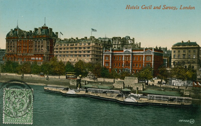 Hotels Cecil en Savoy, Londen door French Photographer
