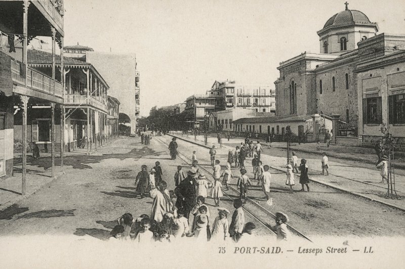 Port-Said, Egypte: Lessepsstraat door French Photographer