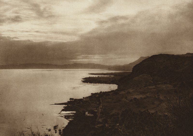Mexico: Meer van Chapala (zwart-wit foto) door Hugo Brehme