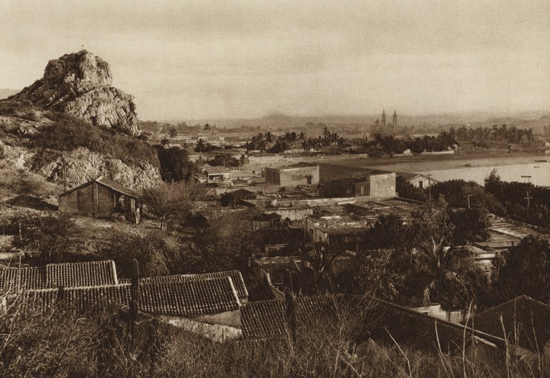 Mexico: De haven van Mazatlan (z/w foto) door Hugo Brehme
