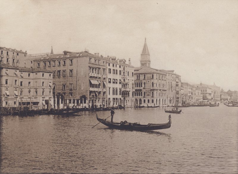Canal Grande, Alberghi door Italian Photographer