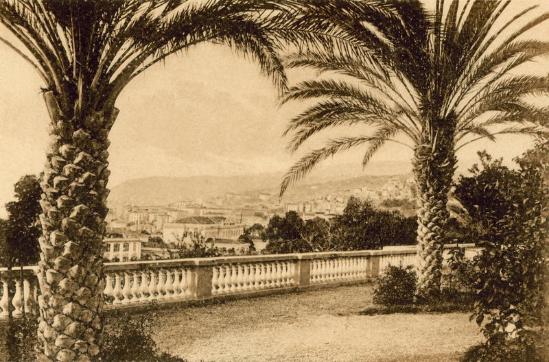 San Remo, Tussen de Palmen door Italian Photographer