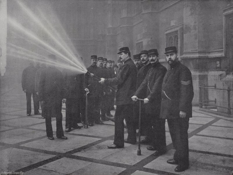 De Nachtbrandweer door J. Benjamin Stone