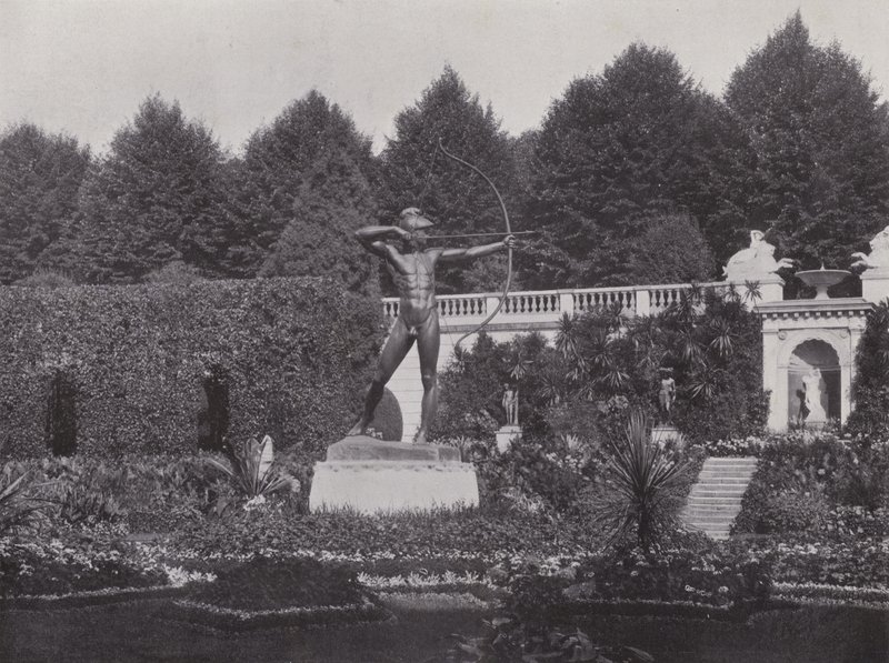 Potsdam, Siciliaanse Tuin, Boogschutter (zw/w foto) door Photographer German